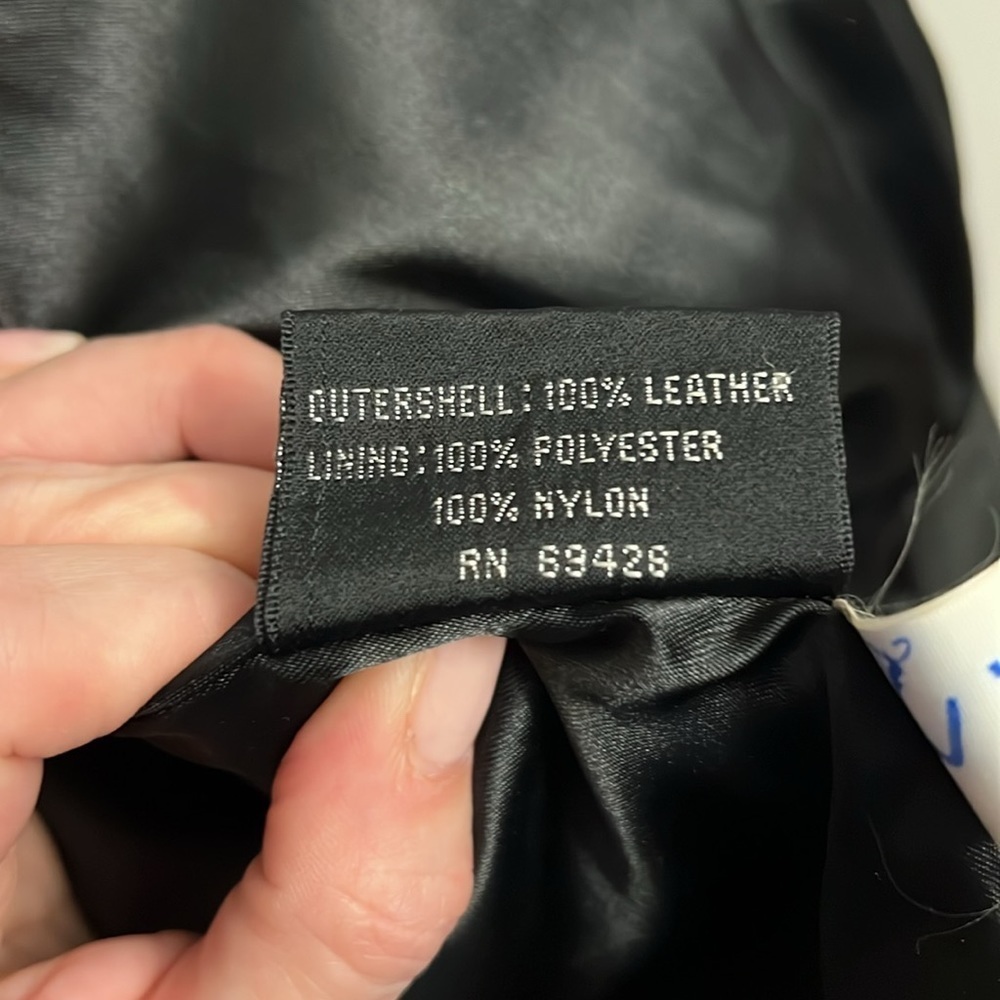 Leather jacket - Picture 3 of 5